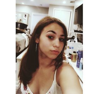 Meet your Posher, Vanessa